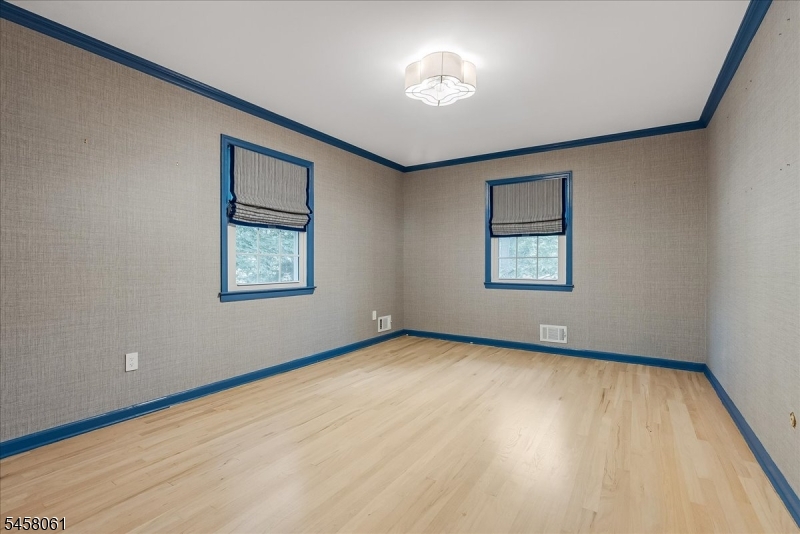21 Symor Dr Property Photo 23