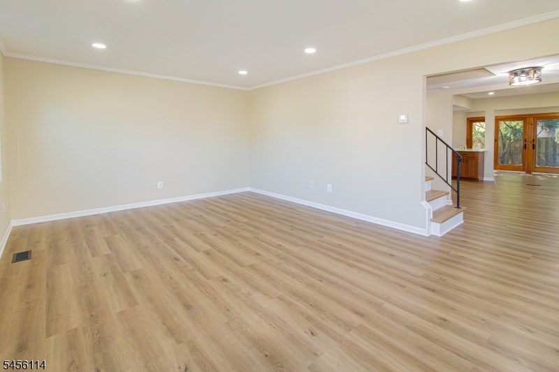 176 Rockland Dr Property Photo 13