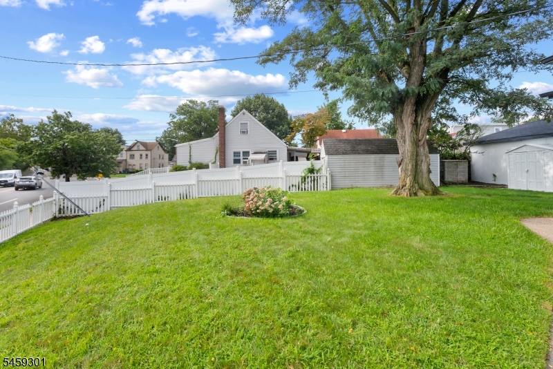 51 Totowa Ave Property Photo 6