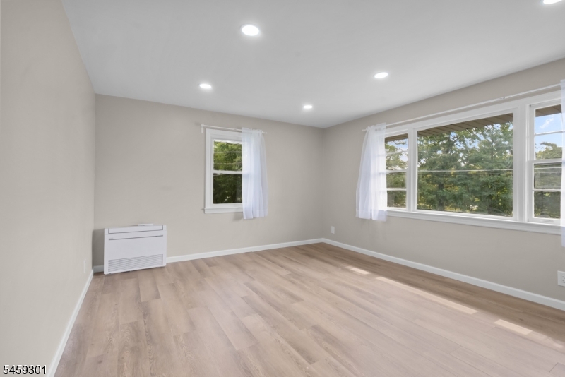 51 Totowa Ave Property Photo 20