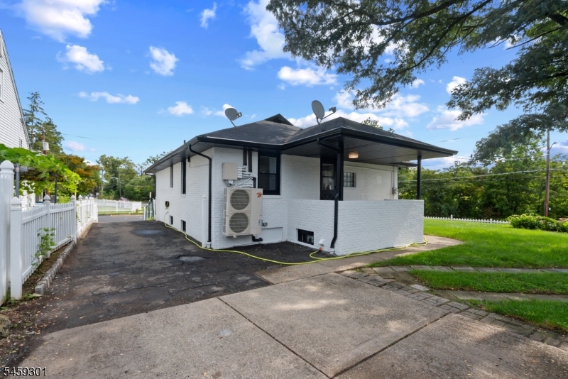 51 Totowa Ave Property Photo 32