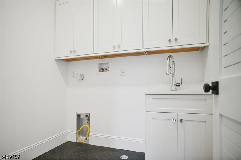 169 Watchung Ave Property Photo 25