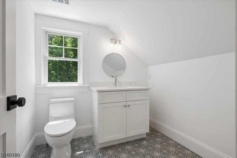 169 Watchung Ave Property Photo 29