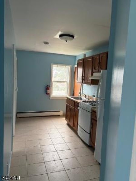 40 Harrison Ave Property Photo 3