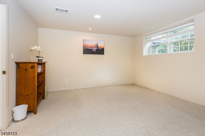 11 Quarry Dr 11 Property Photo 23