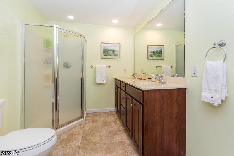 11 Quarry Dr 11 Property Photo 24