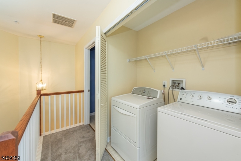 401 Dalton Court Property Photo 20