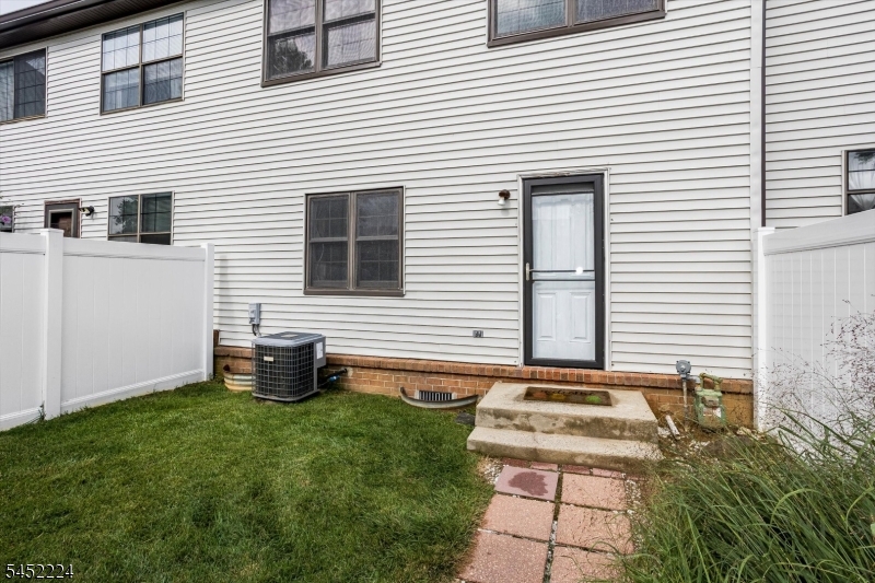 157 Cynthia Dr Property Photo 30