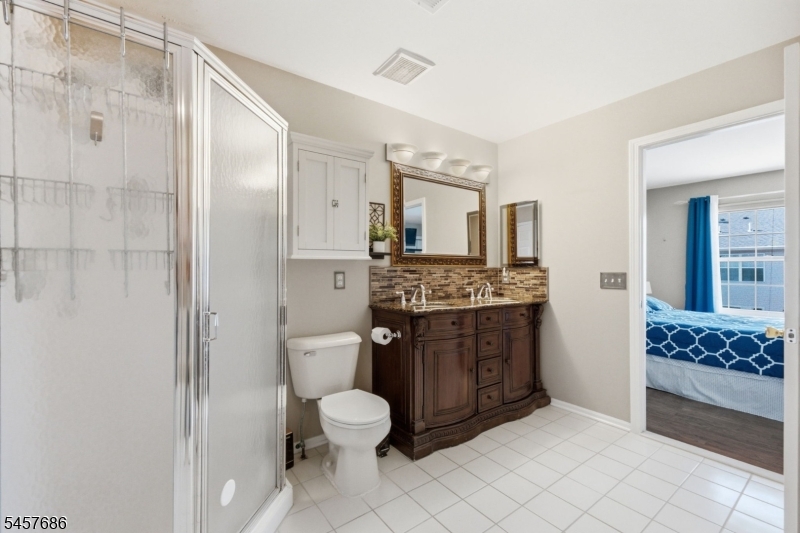 401 Tulsa Ct Property Photo 19