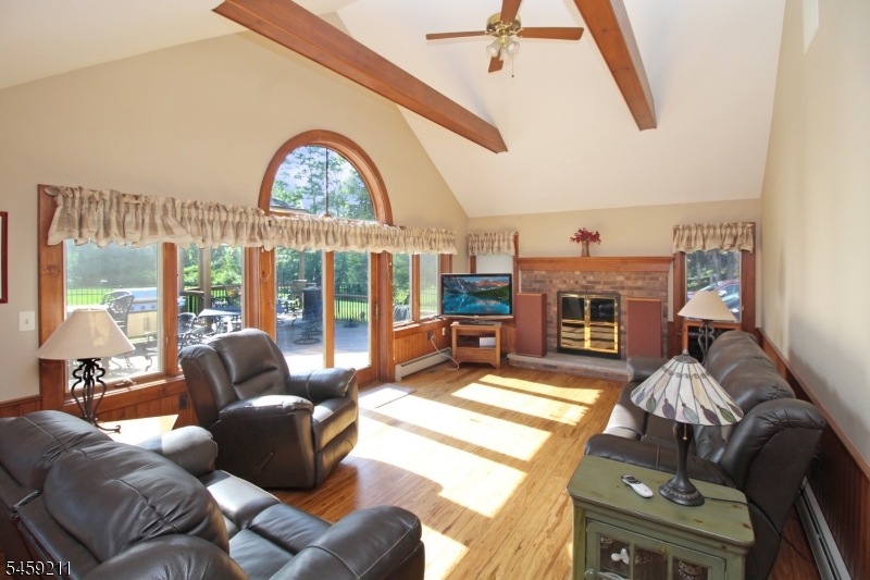 7 Cherokee Trl Property Photo 6
