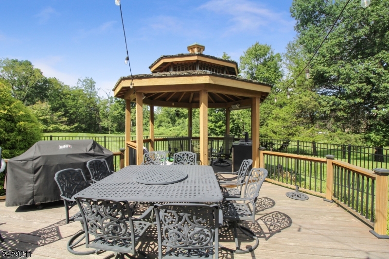 7 Cherokee Trl Property Photo 22