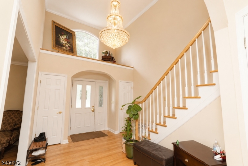 19 Westover Rd Property Photo 4