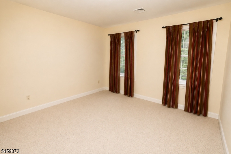19 Westover Rd Property Photo 20