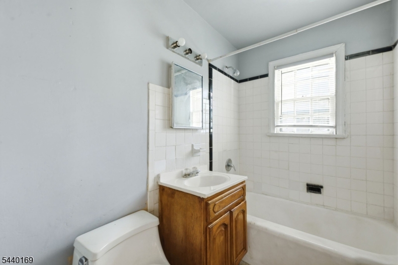10 Mcgotty Pl 2 Property Photo 7