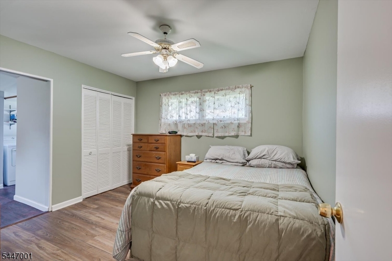 37 Kate Ter Property Photo 12