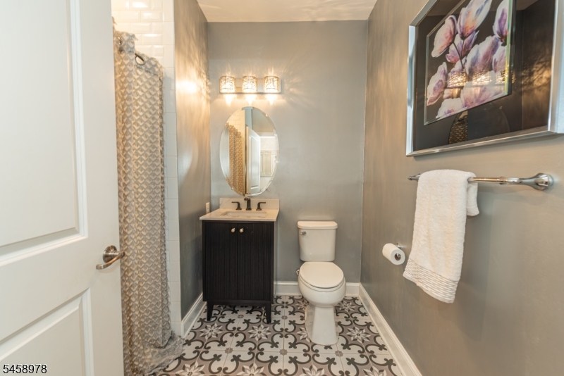 106 Autumn Ct Property Photo 6