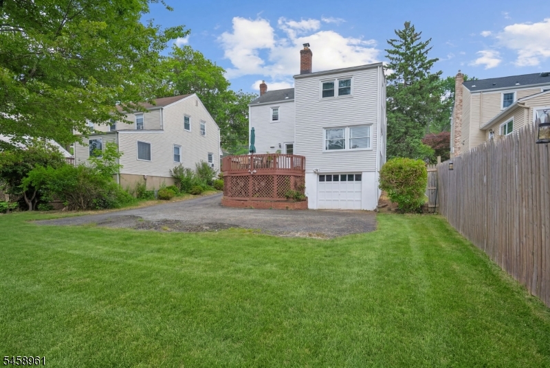 373 Saint Cloud Ave Property Photo 25