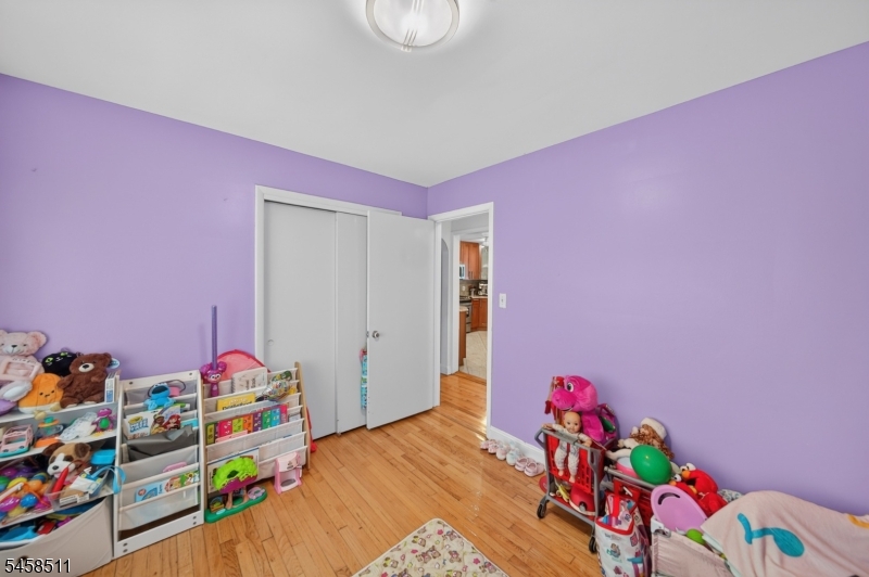 47 Albert Ave Property Photo 10