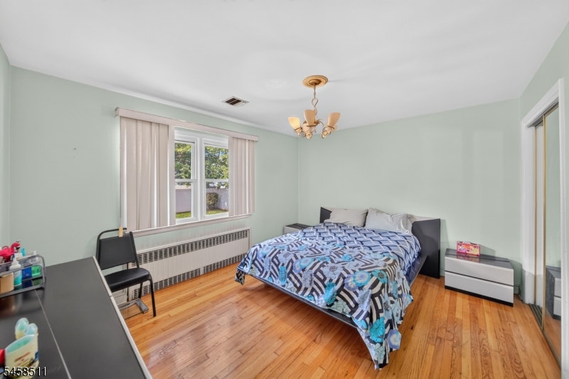 47 Albert Ave Property Photo 13