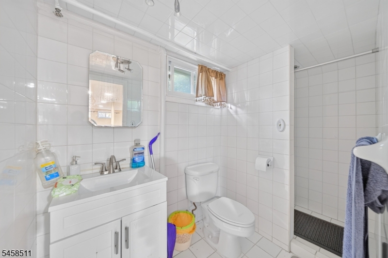 47 Albert Ave Property Photo 19