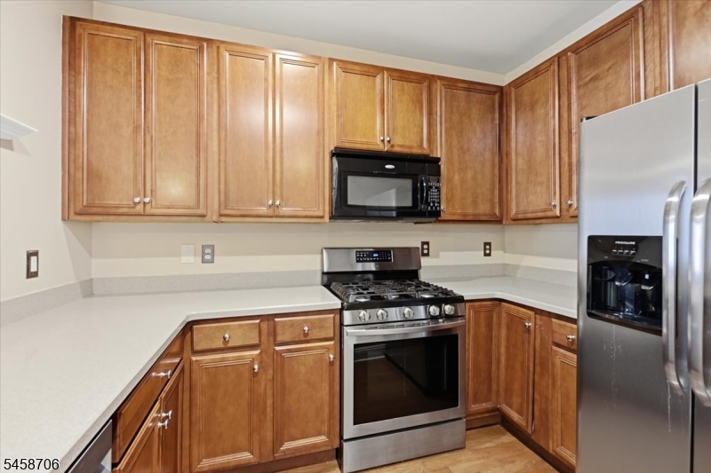 2307 Ramapo Ct 2307 Property Photo 8