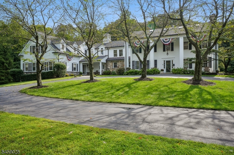 1 Woodside Drive Property Photo 1