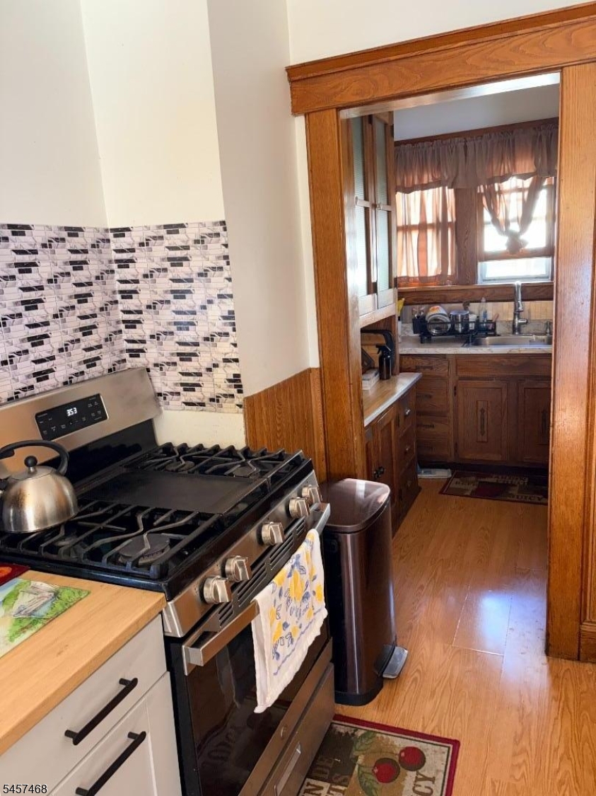 56 Norwood St Property Photo 7