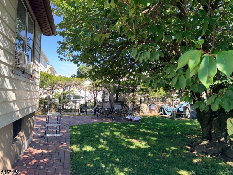 56 Norwood St Property Photo 13