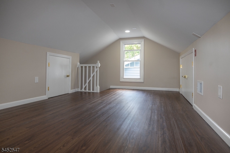159 Vermont Ave Property Photo 20