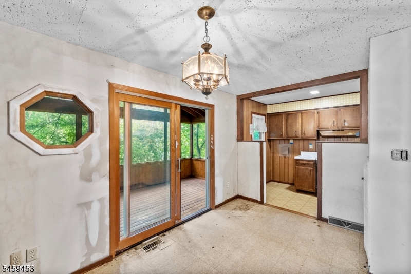 5 Black Oak Dr Property Photo 7