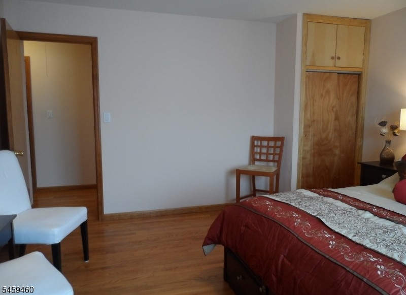 404 Chestnut St 30 Property Photo 7