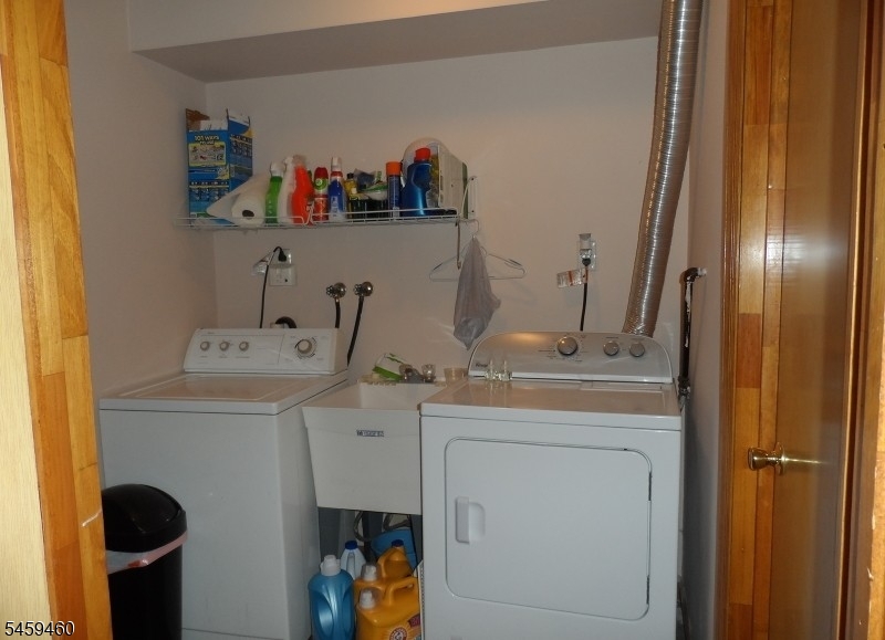 404 Chestnut St 30 Property Photo 13
