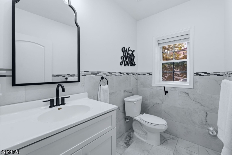 38 Center St Property Photo 32