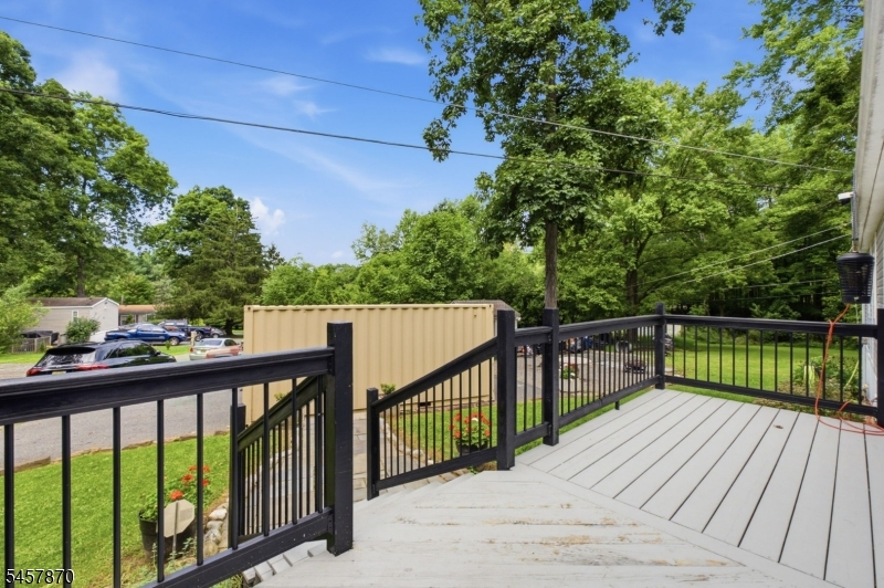 65 Sherwood Park Property Photo 6