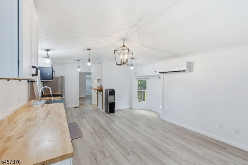 65 Sherwood Park Property Photo 13