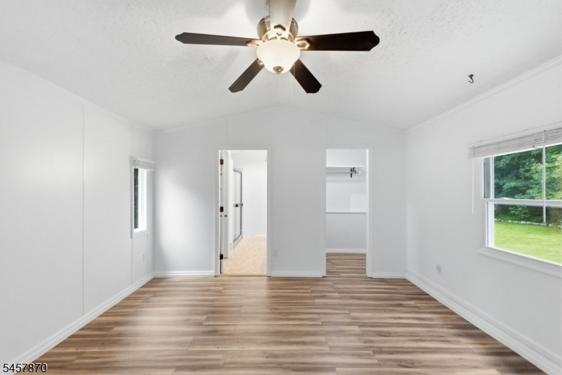 65 Sherwood Park Property Photo 24