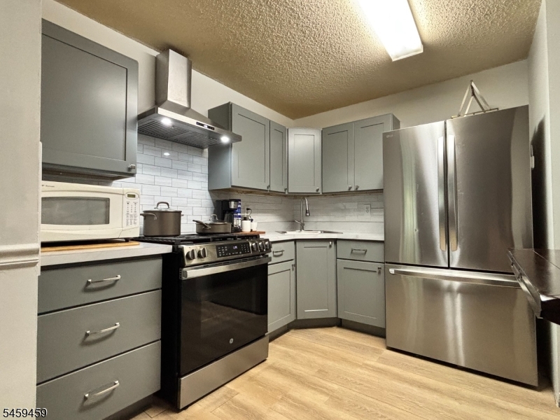 21 Amethyst Way Property Photo 17