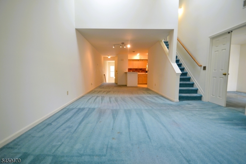 4 Collura Ln Property Photo 21