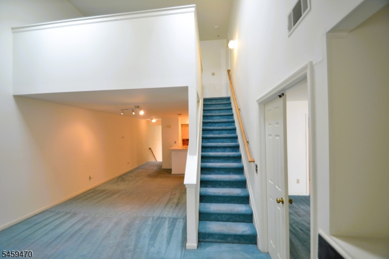 4 Collura Ln Property Photo 26