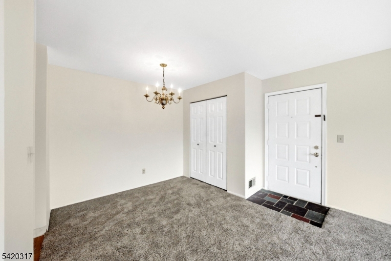 114 Henley Dr 114 Property Photo 5