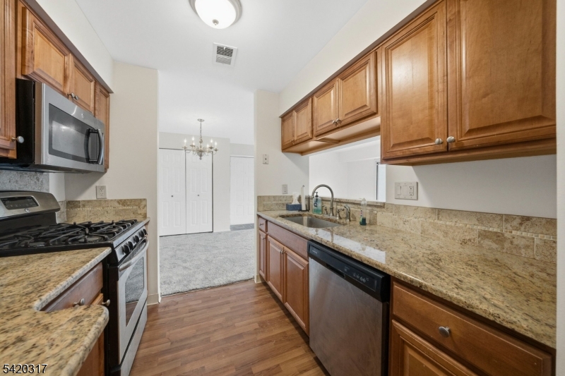 114 Henley Dr 114 Property Photo 10