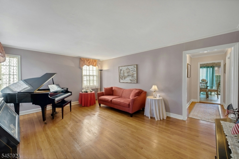 65 Fairmount Ave Property Photo 5