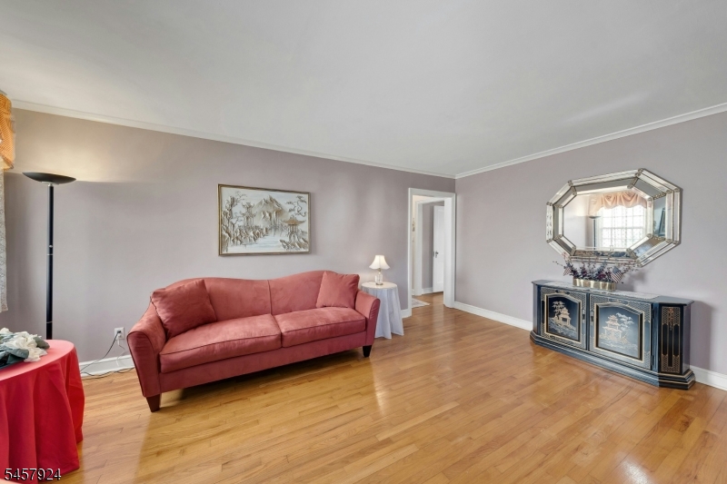 65 Fairmount Ave Property Photo 8