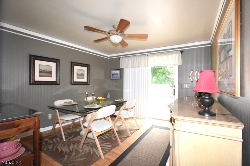 389 Meisel Ave Property Photo 10