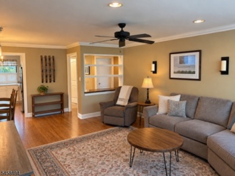 43 Sandra Circle 3 Property Photo 2