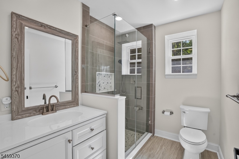 251 Hillside Ave Property Photo 10