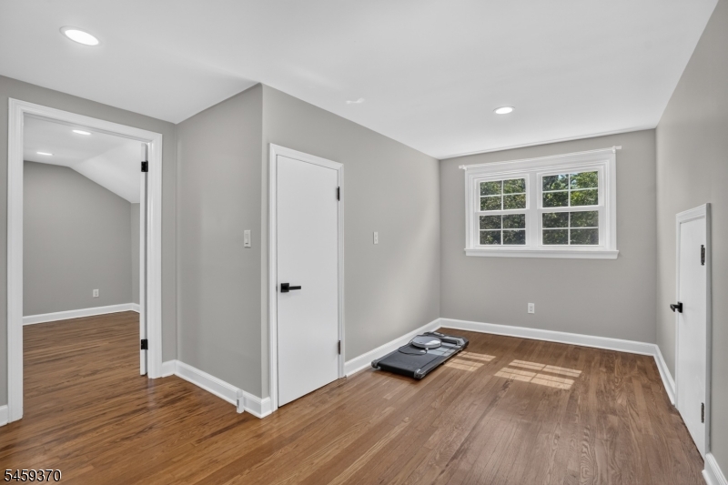 251 Hillside Ave Property Photo 15