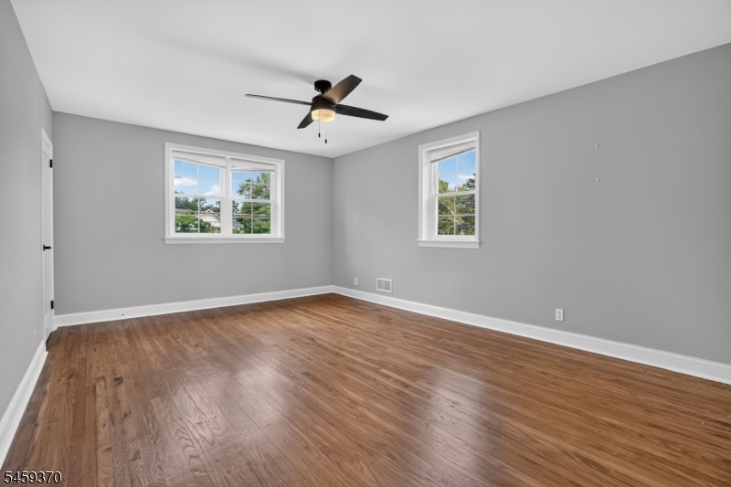 251 Hillside Ave Property Photo 20