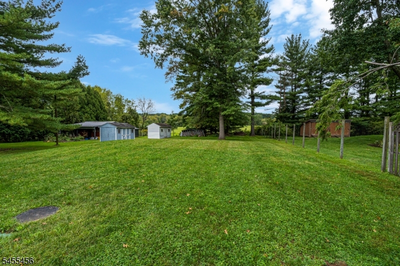 81 Hopewell Pennington Rd Property Photo 18