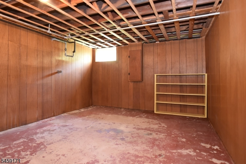 12 Woodside Ave Property Photo 20